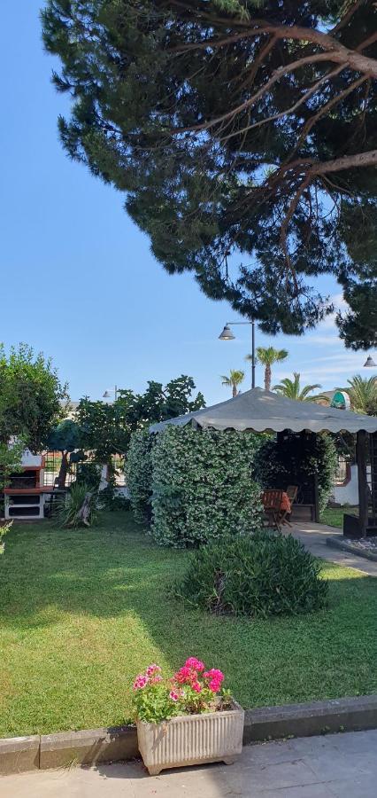 La Casa Di Mare Villa Silvi Marina Buitenkant foto